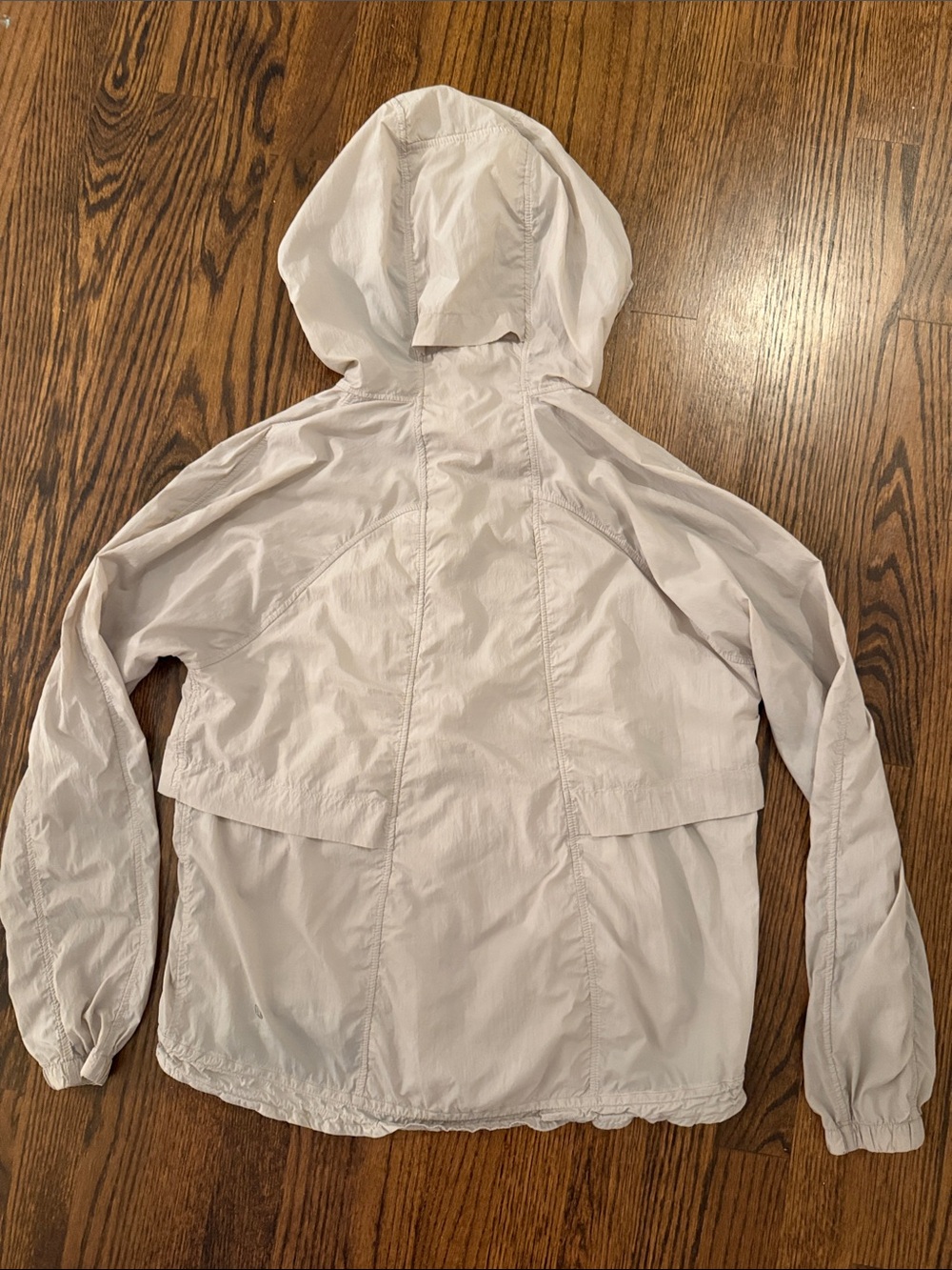 lululemon Light Gray Hooded  light weight Windbreaker Jacket - Picture 4 of 8